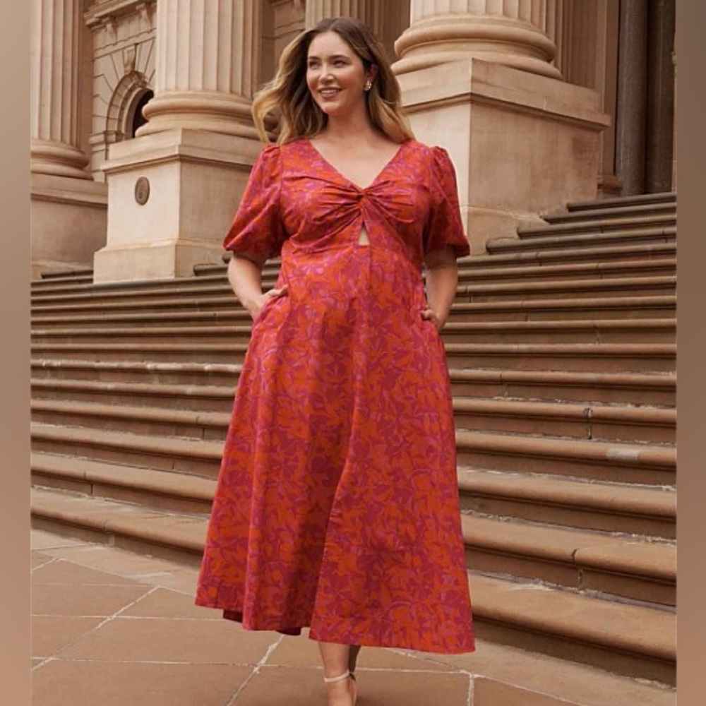 Estelle Aura Falls Floral Dress in Winter Berry Size 1XL NWT